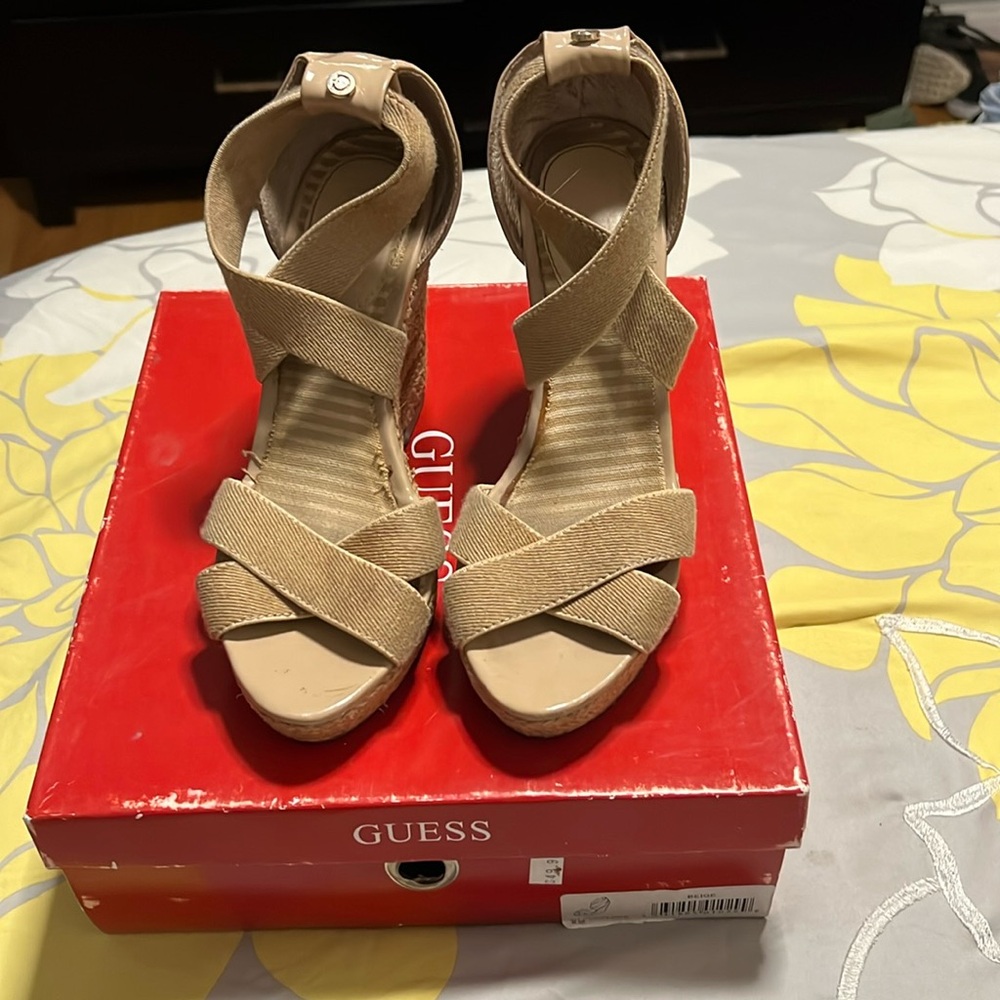 Beige wedge shoes from Guess